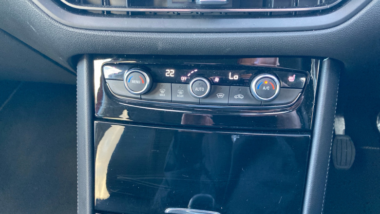 Vauxhall Grandland 1.2 Turbo Ultimate 5dr Petrol Hatchback